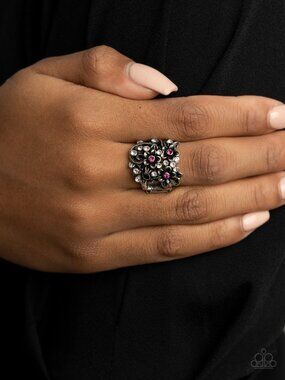 Paparazzi Ring (R241)